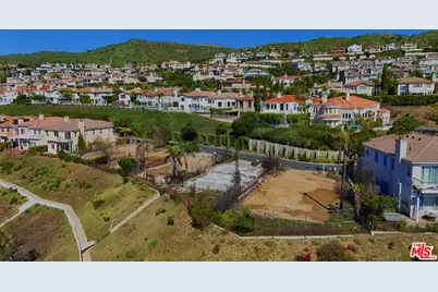 1502 Paseo De Oro, Pacific Palisades, CA 90272 - Photo 2