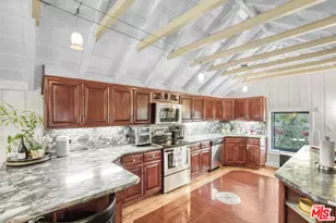 9207 Rowell Ave, Chatsworth, CA 91311 - Photo 10