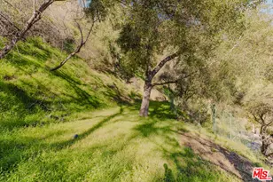 10443 Corfu Ln, Los Angeles, CA 90077 - Photo 40