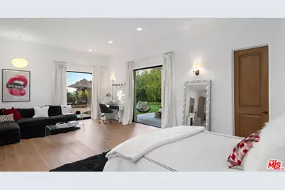 6110 Merritt Dr, Malibu, CA 90265 - Photo 28