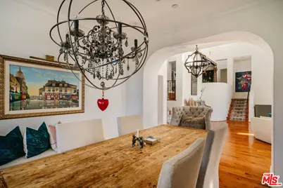 13551 Cheltenham Dr, Sherman Oaks, CA 91423 - Photo 28