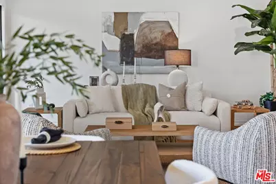 2628 Claray Dr, Los Angeles, CA 90077 - Photo 4