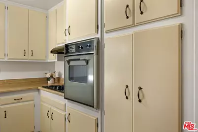5625 Windsor Way #211, Culver City, CA 90230 - Photo 10