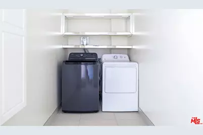 225 S Hamilton Dr #102, Beverly Hills, CA 90211 - Photo 16