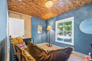 859 Cresthaven Dr, Los Angeles, CA 90042 - Photo 26