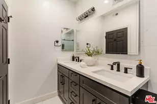 3284 Barham Blvd, Los Angeles, CA 90068 - Photo 10