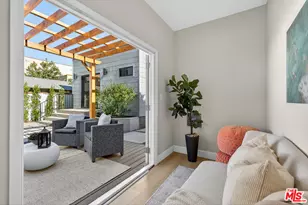 2931 S Bronson Ave, Los Angeles, CA 90018 - Photo 34