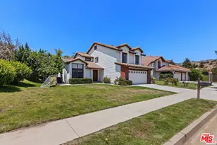 13011 Meadowlark Ave, Granada Hills, CA 91344 - Photo 2