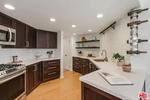 435 Arnaz Dr, Los Angeles, CA 90048 - Photo 2