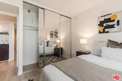 10535 Wilshire Blvd #701, Los Angeles, CA 90024 - Photo 14