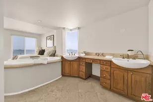 7019 E Seaside Walk, Long Beach, CA 90803 - Photo 10