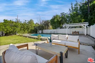 11814 Hesby St, Valley Village, CA 91607 - Photo 52