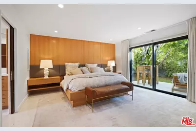 11541 Dona Teresa Dr, Studio City, CA 91604 - Photo 34