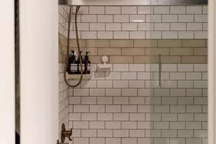 1230 N Sweetzer Ave, West Hollywood, CA 90069 - Photo 20