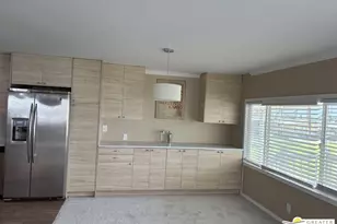 15500 Bubbling Wells Rd, Desert Hot Springs, CA 92240 - Photo 8