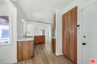 5519 Shenandoah Ave, Los Angeles, CA 90056 - Photo 38