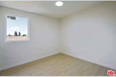 1354 E 108th St, Los Angeles, CA 90059 - Photo 56