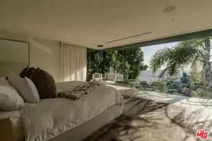 1778 Viewmont Dr, Los Angeles, CA 90069 - Photo 12