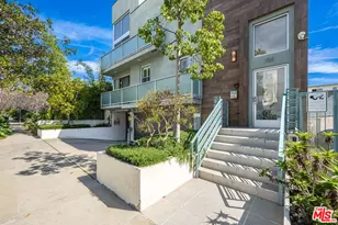 108 S Croft Ave, Los Angeles, CA 90048 - Photo 2
