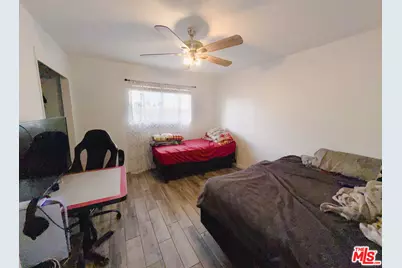 1129 Greenwood Dr, Bakersfield, CA 93306 - Photo 8