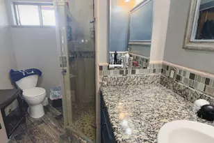 1129 Greenwood Dr, Bakersfield, CA 93306 - Photo 16