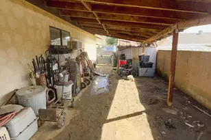 1129 Greenwood Dr, Bakersfield, CA 93306 - Photo 18