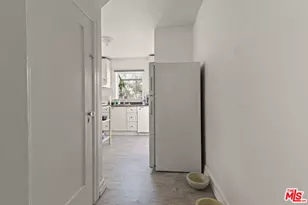 1113 Poinsettia Dr, West Hollywood, CA 90046 - Photo 18