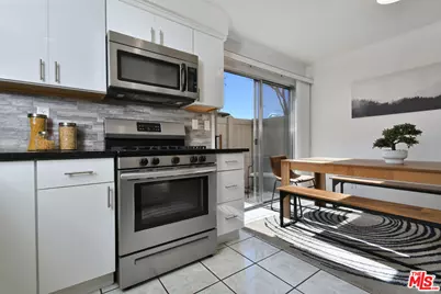 10341 Canoga Ave #3, Chatsworth, CA 91311 - Photo 18