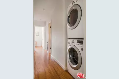 2123 Branden St, Los Angeles, CA 90026 - Photo 14