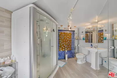 2189 Sunset Plaza Dr, Los Angeles, CA 90069 - Photo 46