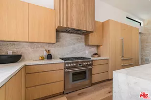 1205 Las Lomas Pl, Pacific Palisades, CA 90272 - Photo 14