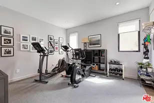 10521 Northvale Rd, Los Angeles, CA 90064 - Photo 38