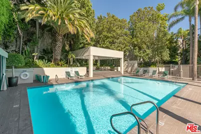 1131 Alta Loma Rd #305, West Hollywood, CA 90069 - Photo 14