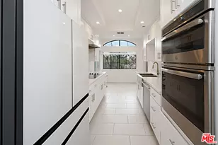 200 N Swall Dr, Beverly Hills, CA 90211 - Photo 6