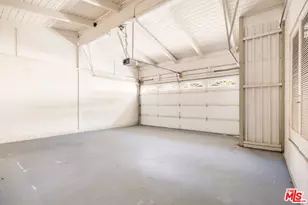 1220 N Norman Pl, Los Angeles, CA 90049 - Photo 22