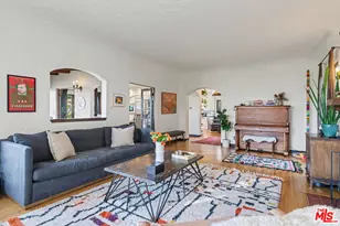2042 Balmer Dr, Los Angeles, CA 90039 - Photo 14
