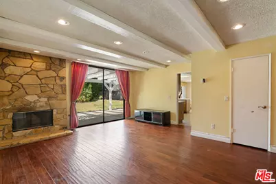 9945 Glade Ave, Chatsworth, CA 91311 - Photo 6