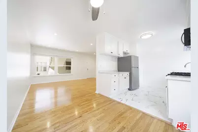 12012 Washington Pl, Los Angeles, CA 90066 - Photo 20