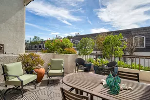 8601 Falmouth Ave, Playa del Rey, CA 90293 - Photo 32