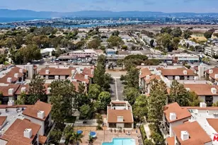 8601 Falmouth Ave, Playa del Rey, CA 90293 - Photo 40