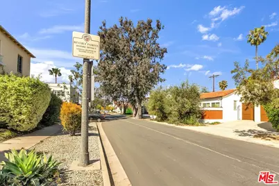 7508 Rosewood Ave, Los Angeles, CA 90036 - Photo 20