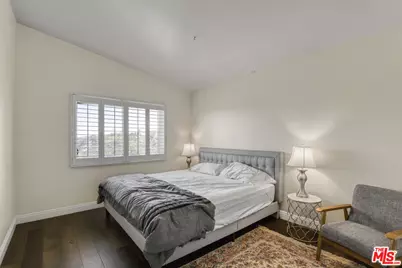 3970 Ellenita Ave, Tarzana, CA 91356 - Photo 20