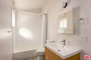 126 Franklin Ct, Glendale, CA 91205 - Photo 42