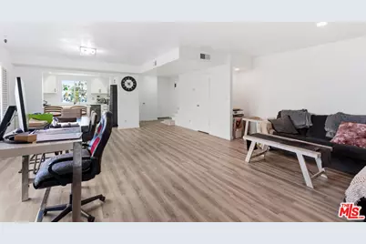 4551 Kester Ave #1, Sherman Oaks, CA 91403 - Photo 20