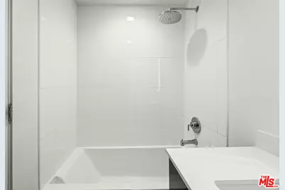 8408 Blackburn Ave, Los Angeles, CA 90048 - Photo 10