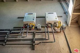 14722 Magnolia Blvd, Sherman Oaks, CA 91403 - Photo 14