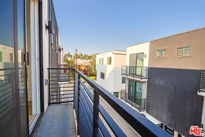 11736 Gilmore St, North Hollywood, CA 91606 - Photo 46
