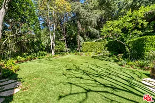 11982 Brentridge Ln, Los Angeles, CA 90049 - Photo 30
