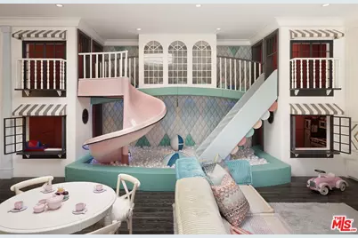 107 Delfern Dr, Los Angeles, CA 90077 - Photo 22