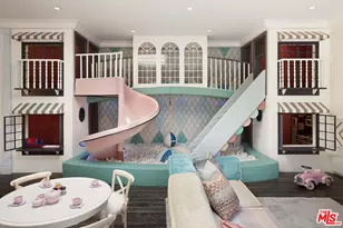 107 Delfern Dr, Los Angeles, CA 90077 - Photo 22